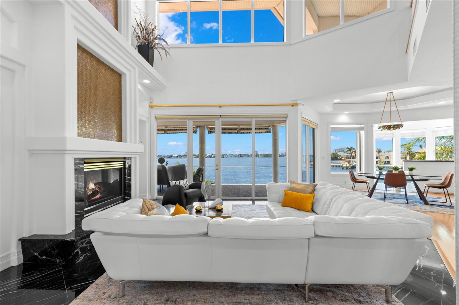 6130 KIPPS COLONY Dr GULFPORT, FL 33707