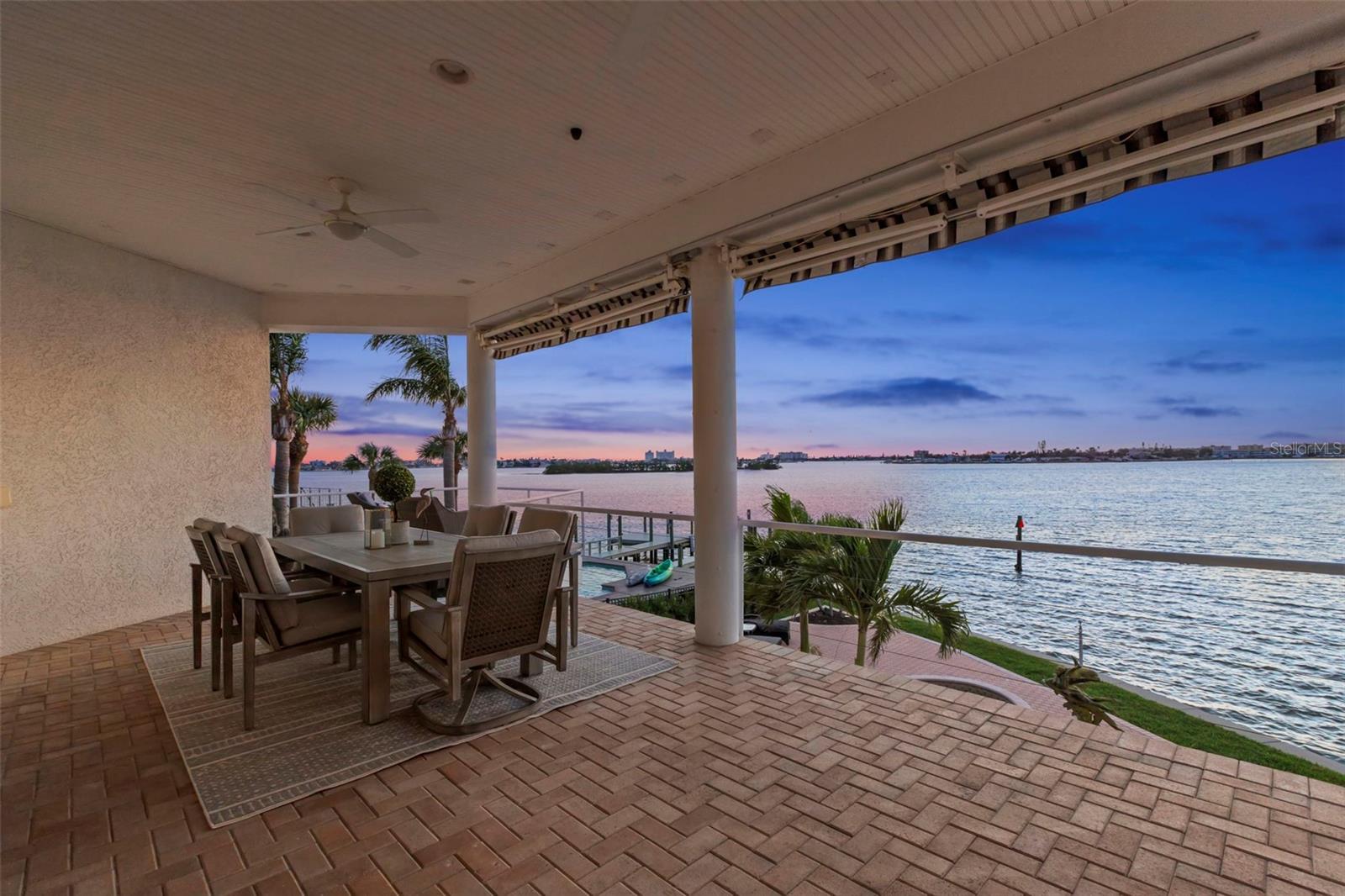 6130 KIPPS COLONY Dr GULFPORT, FL 33707