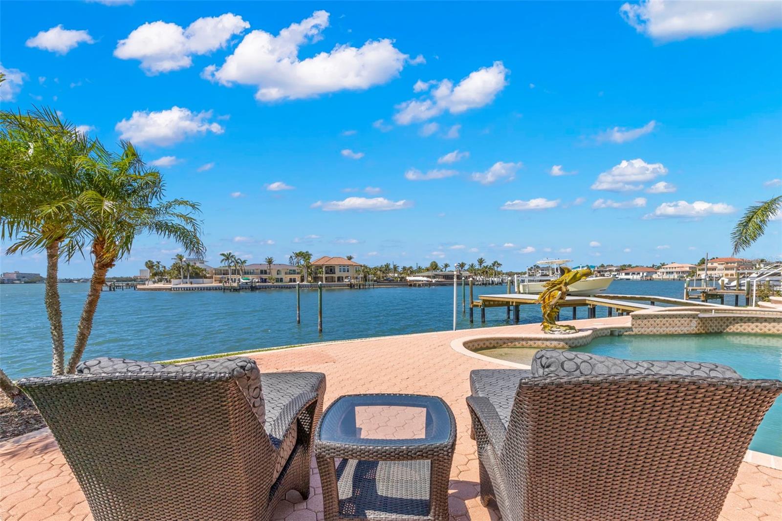 6130 KIPPS COLONY Dr GULFPORT, FL 33707