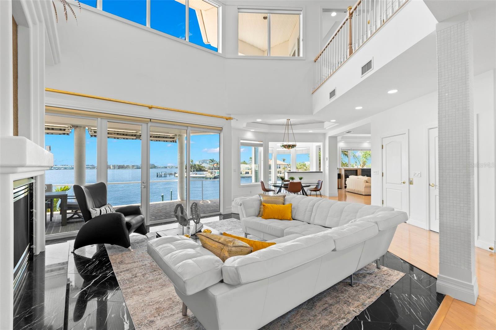 6130 KIPPS COLONY Dr GULFPORT, FL 33707