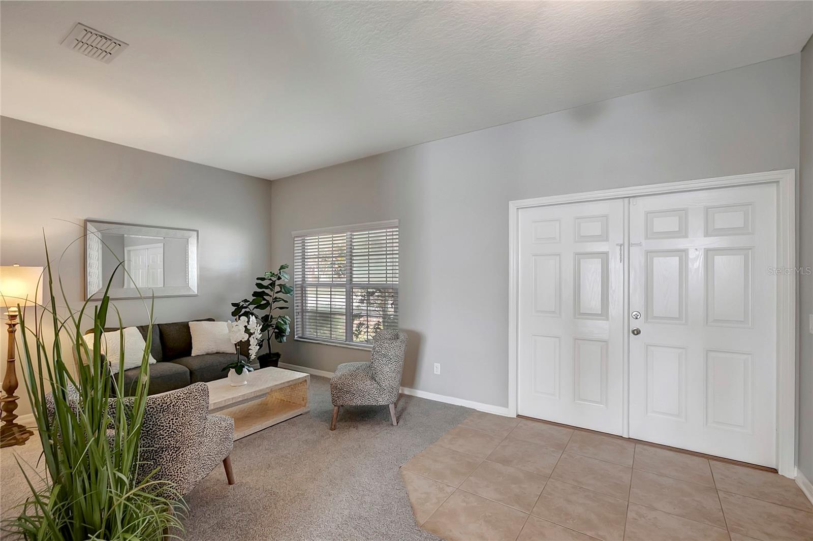 10653 PICTORIAL Park Dr TAMPA, FL 33647