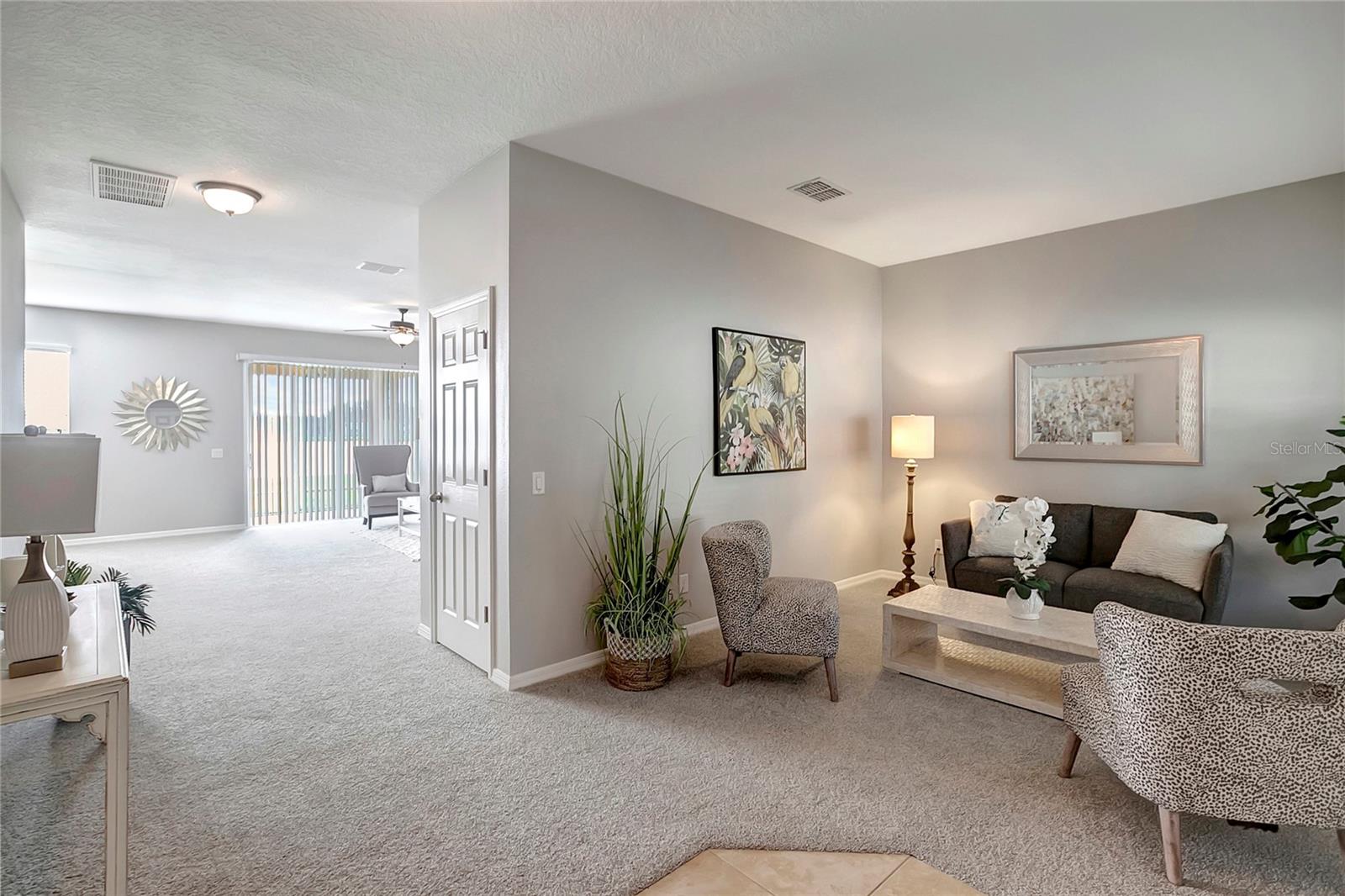 10653 PICTORIAL Park Dr TAMPA, FL 33647