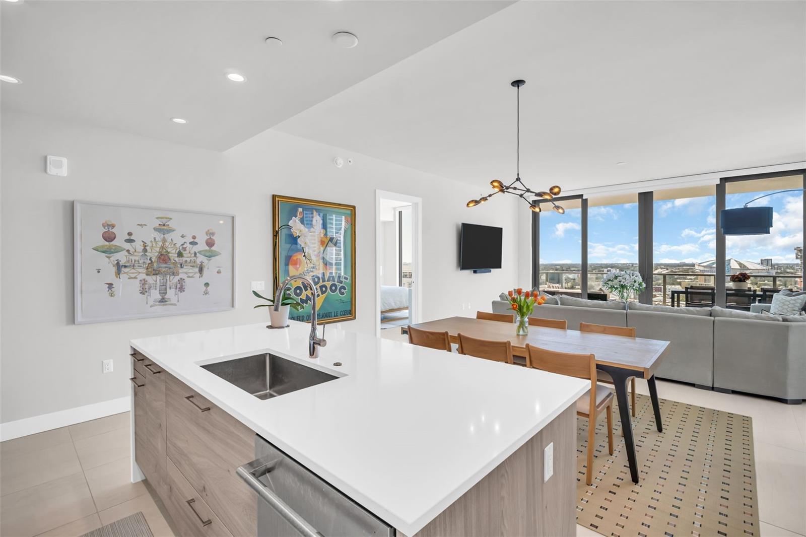 301 1ST St #2105 ST PETERSBURG, FL 33701