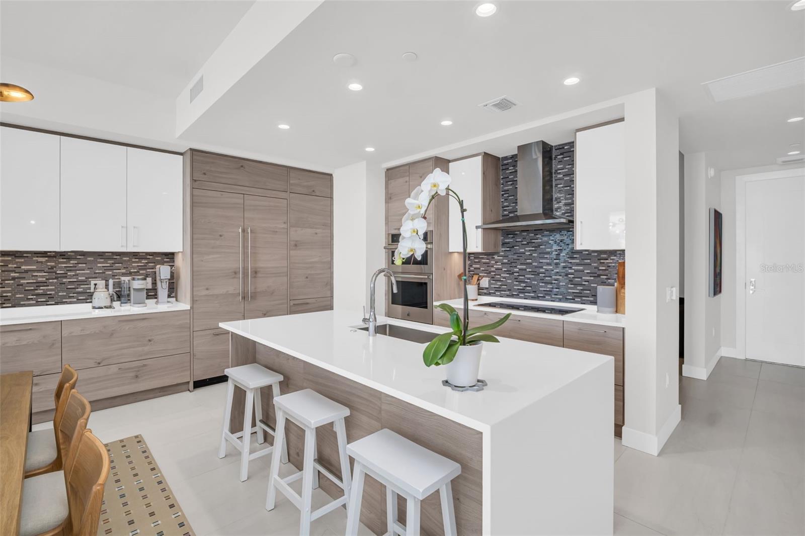 301 1ST St #2105 ST PETERSBURG, FL 33701