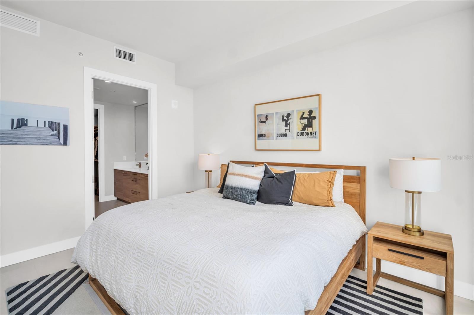 301 1ST St #2105 ST PETERSBURG, FL 33701
