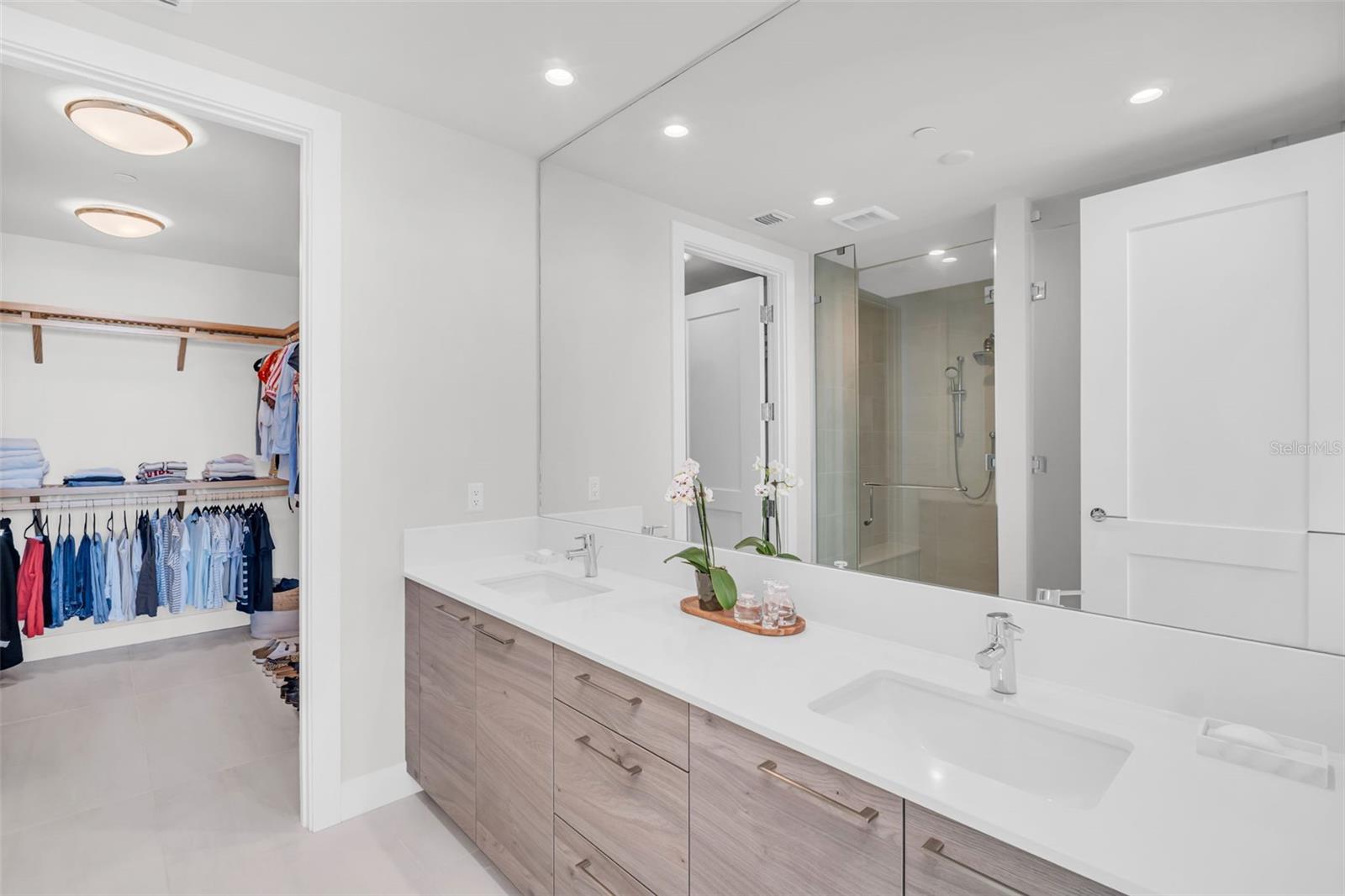 301 1ST St #2105 ST PETERSBURG, FL 33701