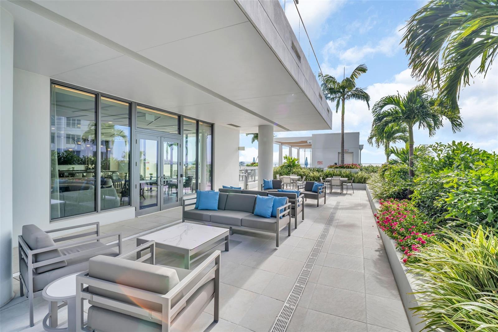 301 1ST St #2105 ST PETERSBURG, FL 33701