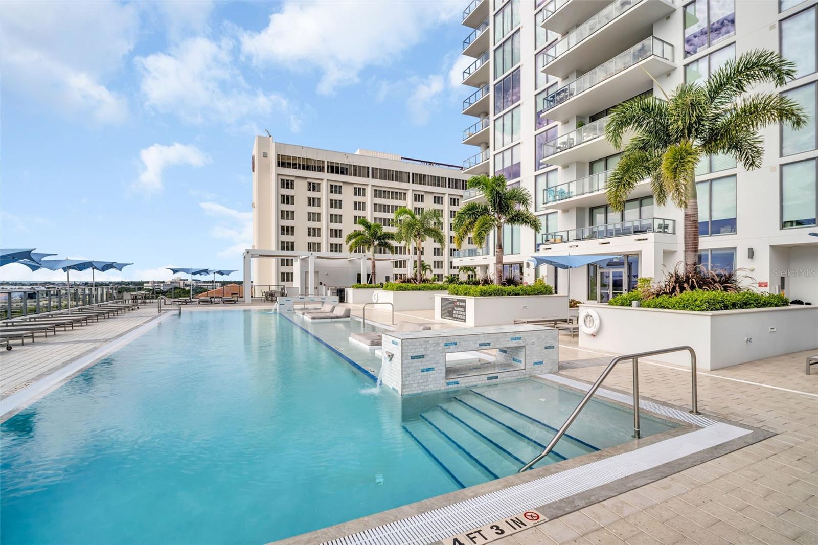 301 1ST St #2105 ST PETERSBURG, FL 33701