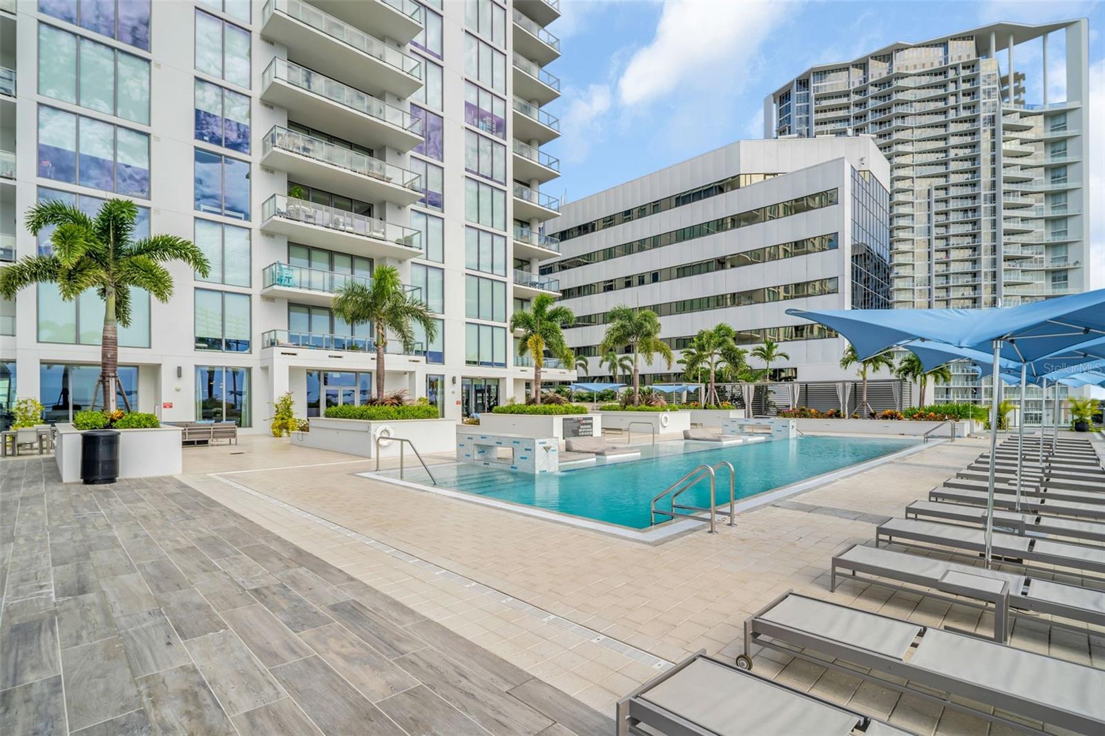 301 1ST St #2105 ST PETERSBURG, FL 33701