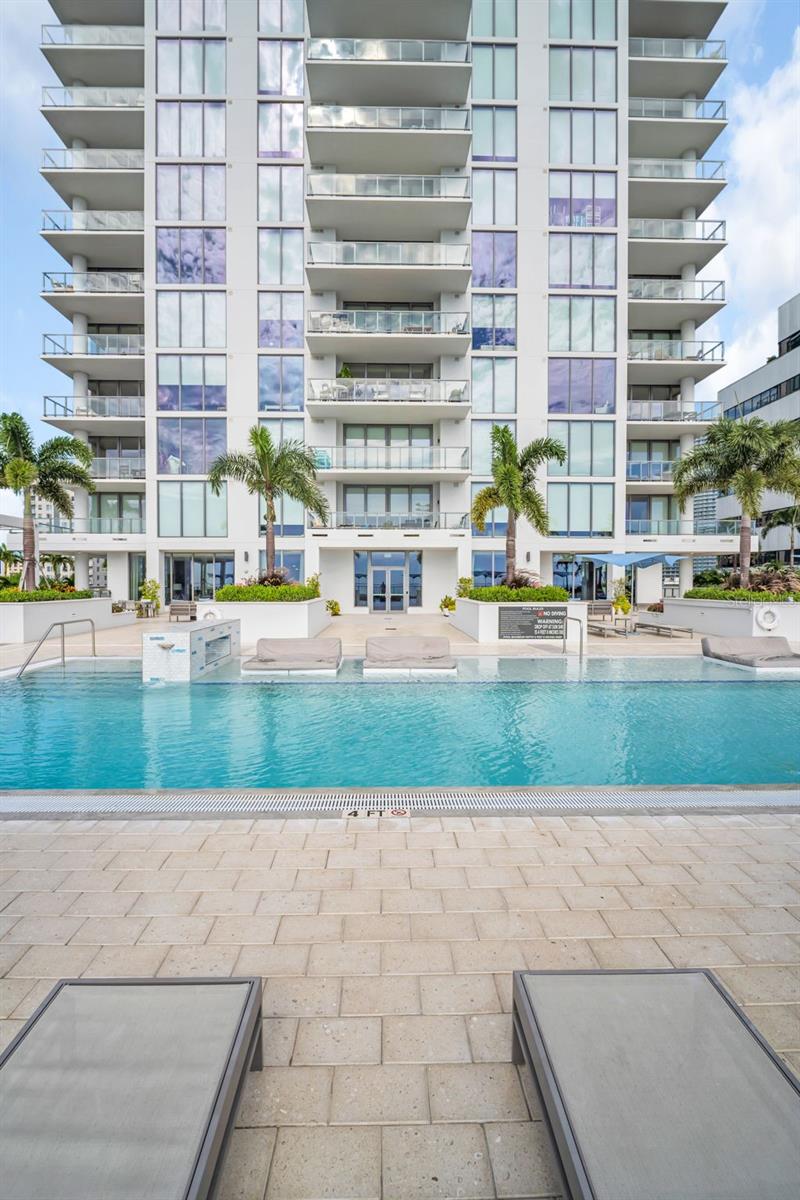 301 1ST St #2105 ST PETERSBURG, FL 33701