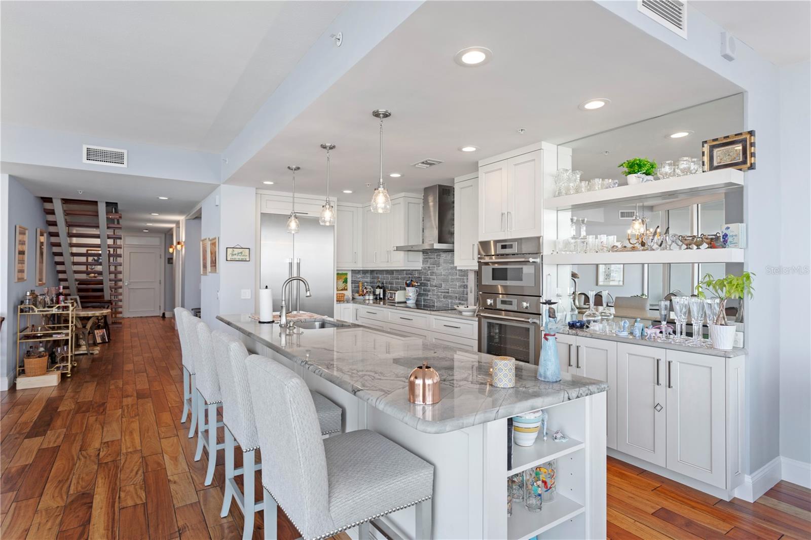 175 1ST St #2307 ST PETERSBURG, FL 33701