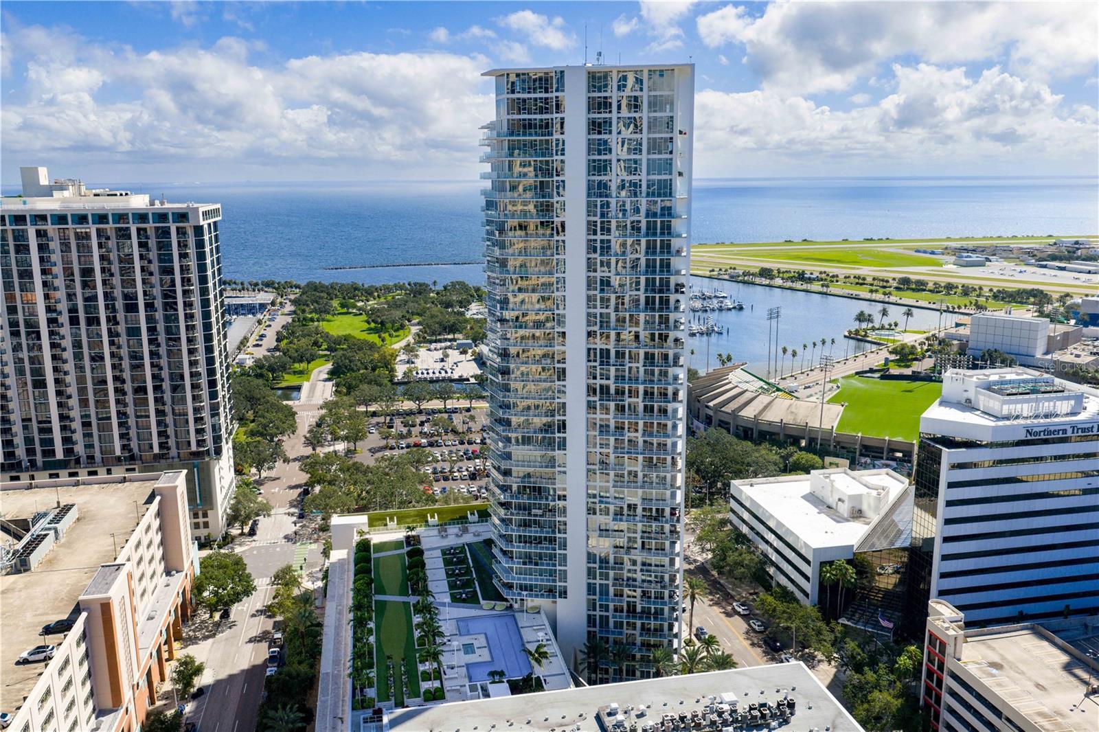 175 1ST St #2307 ST PETERSBURG, FL 33701