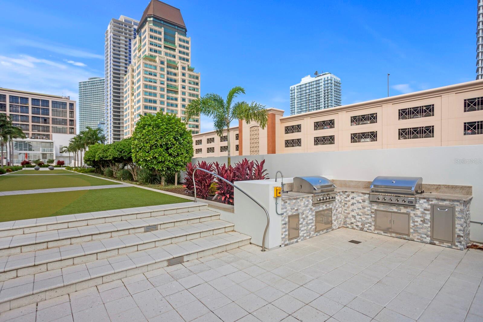 175 1ST St #2307 ST PETERSBURG, FL 33701