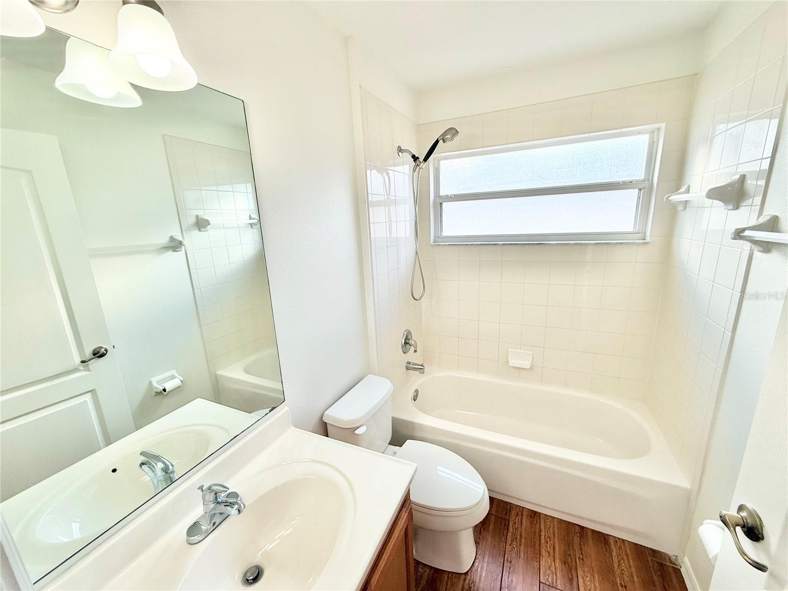 2494 TREMONT Dr EUSTIS, FL 32726