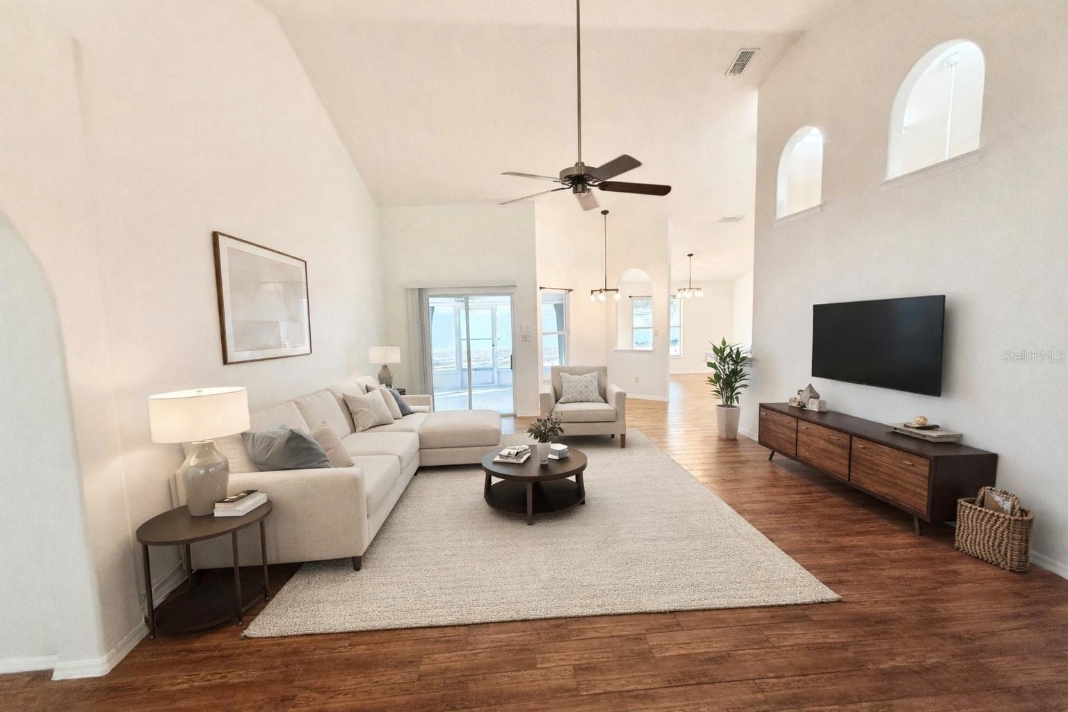 2494 TREMONT Dr EUSTIS, FL 32726