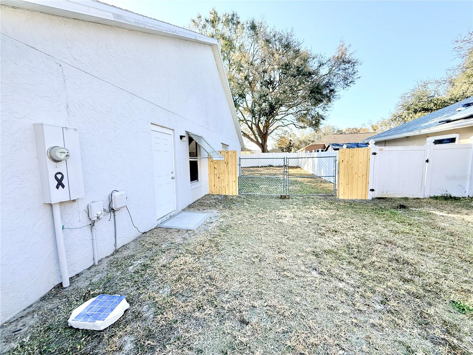 2494 TREMONT Dr EUSTIS, FL 32726