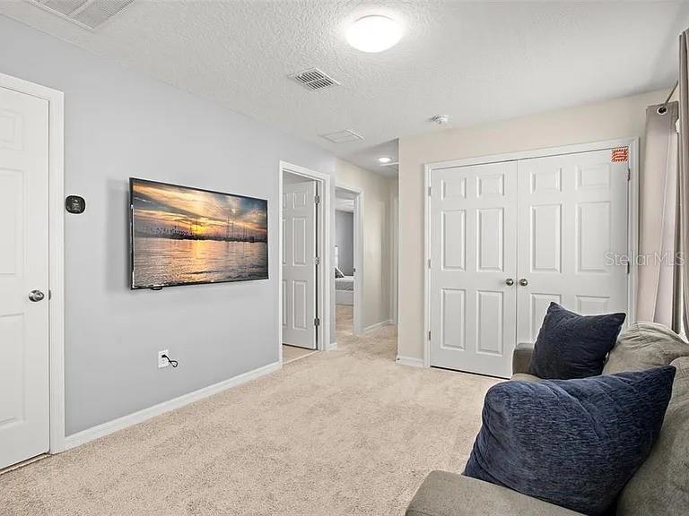 1521 CAREY PALM Cir KISSIMMEE, FL 34747