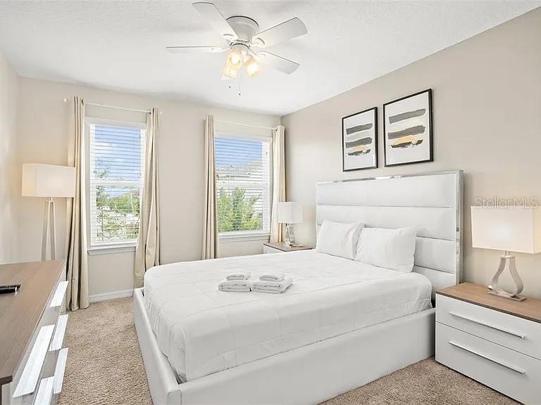 1521 CAREY PALM Cir KISSIMMEE, FL 34747