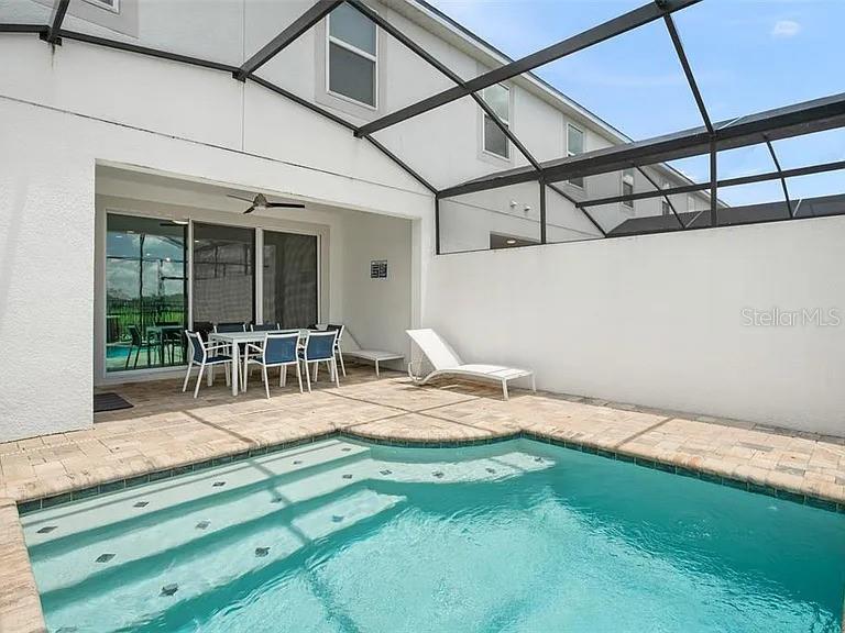 1521 CAREY PALM Cir KISSIMMEE, FL 34747