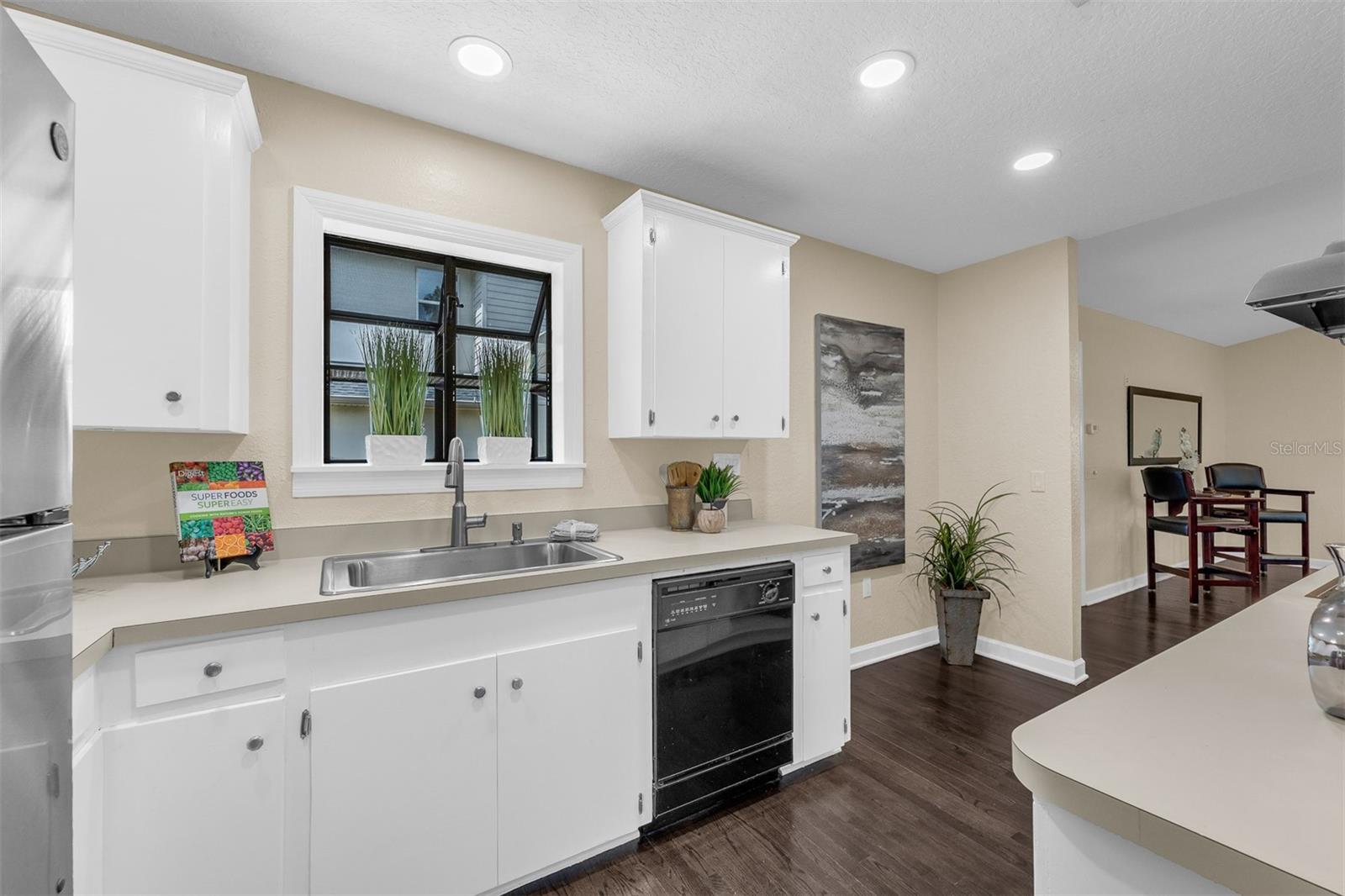 1037 N SHINE Ave ORLANDO, FL 32803