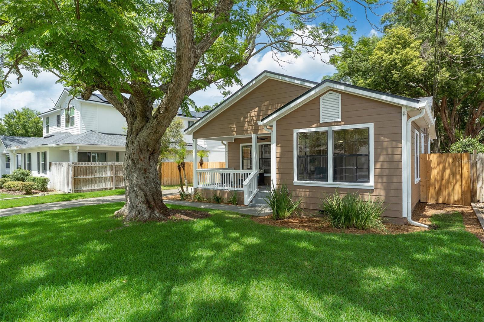 1037 N SHINE Ave ORLANDO, FL 32803