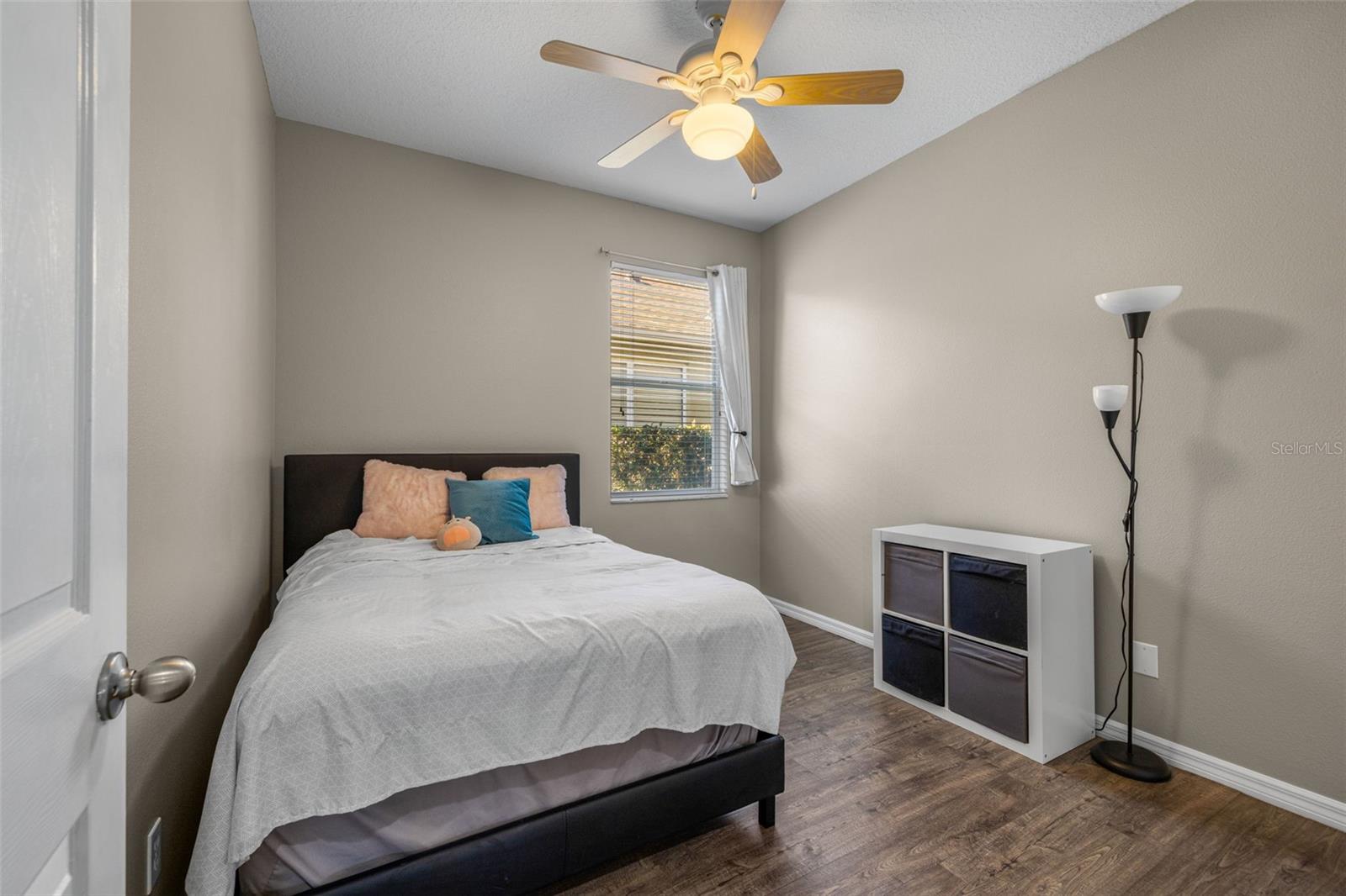 8425 FENWICK Ave TAMPA, FL 33647