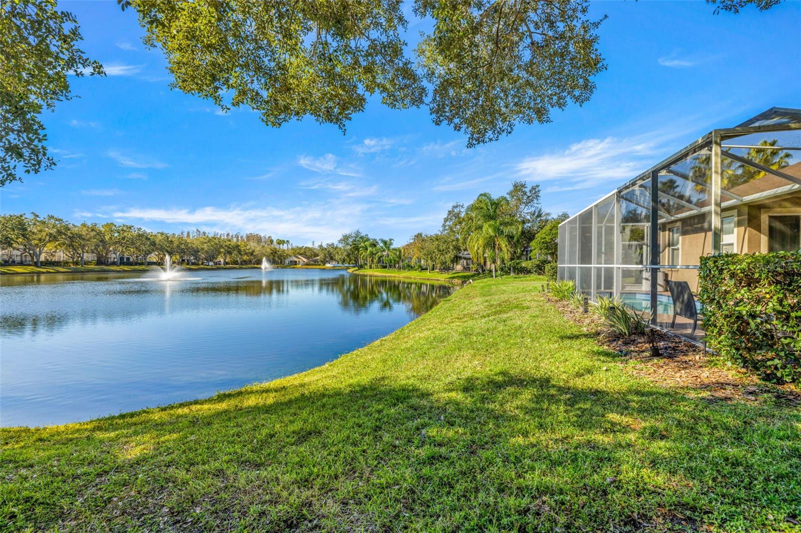 8425 FENWICK Ave TAMPA, FL 33647