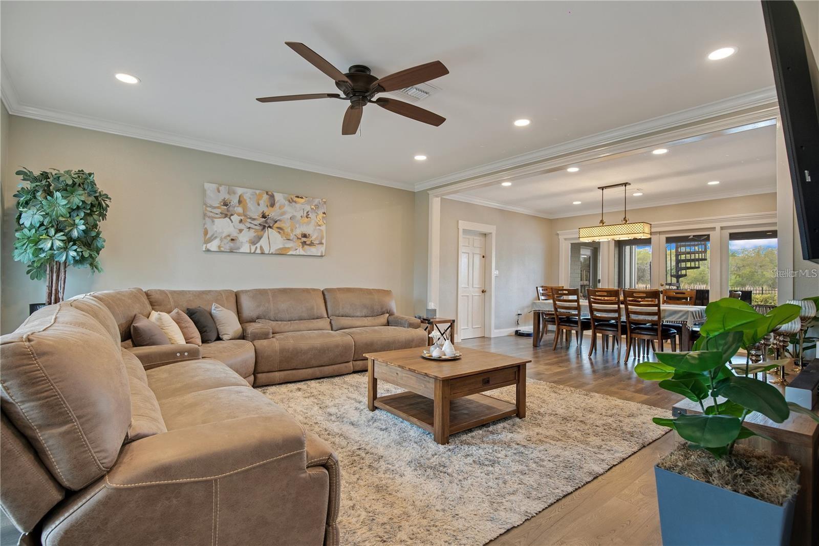 5018 SAINT DENIS Ct BELLE ISLE, FL 32812