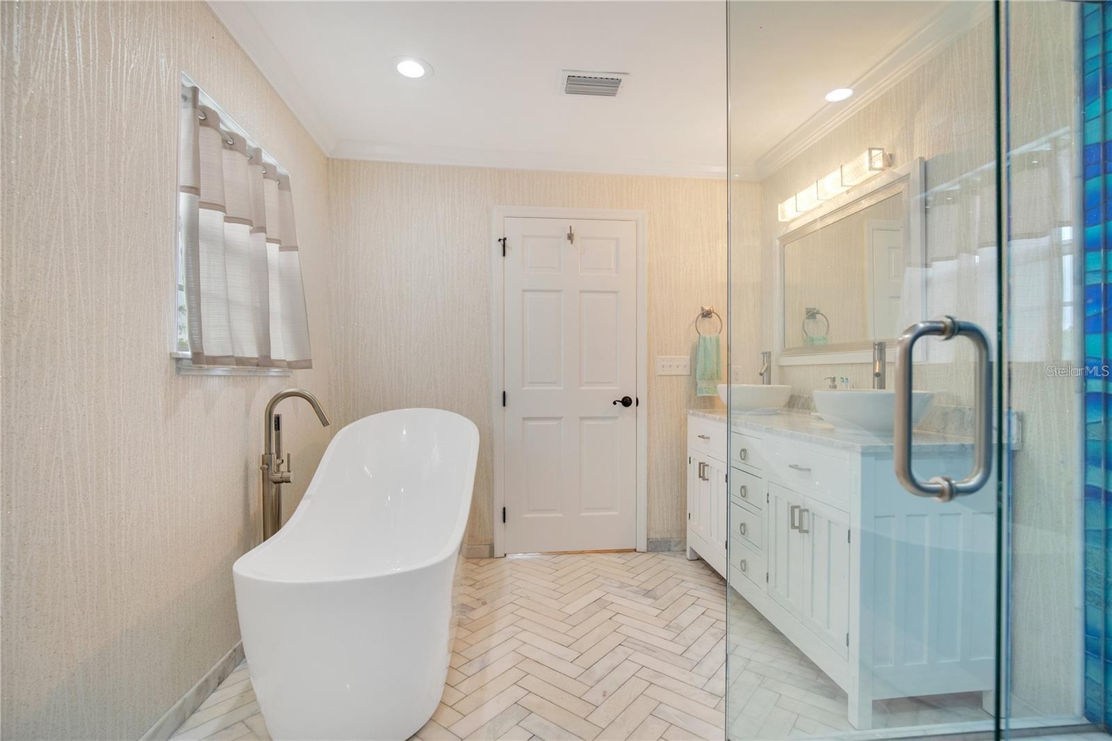 5018 SAINT DENIS Ct BELLE ISLE, FL 32812