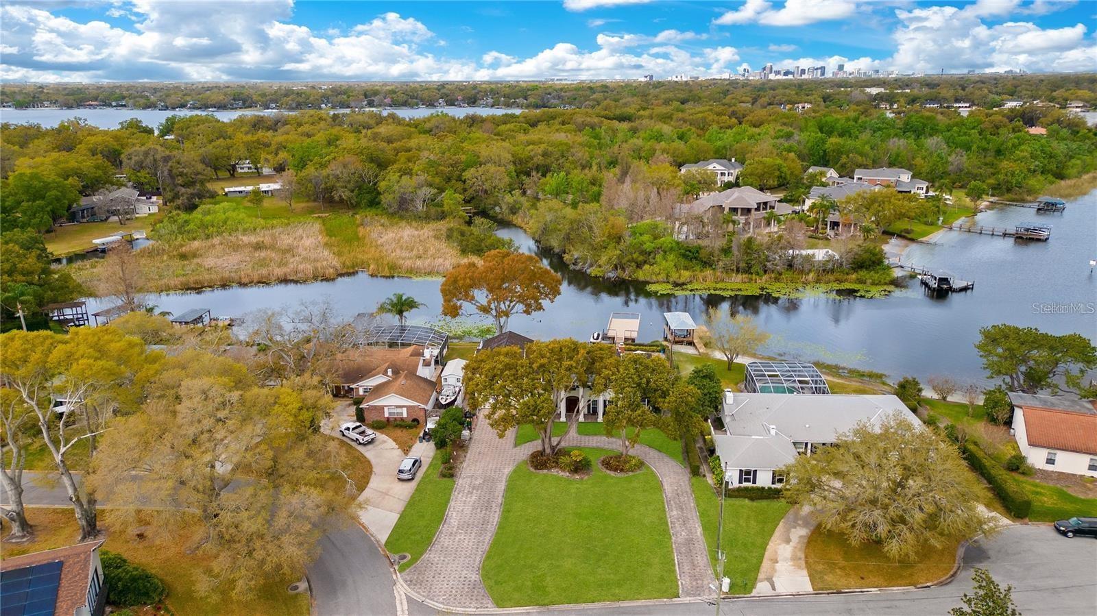 5018 SAINT DENIS Ct BELLE ISLE, FL 32812