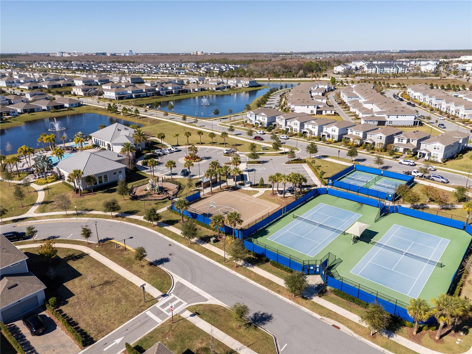 14025 KAUAI Dr ORLANDO, FL 32827