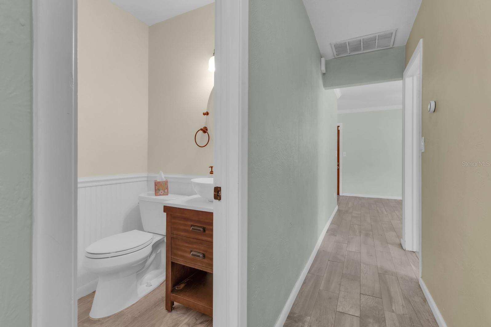 515 ALTALOMA Ave ORLANDO, FL 32803