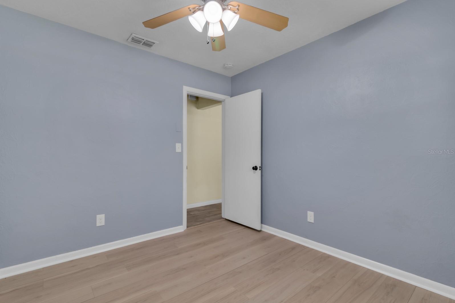 515 ALTALOMA Ave ORLANDO, FL 32803