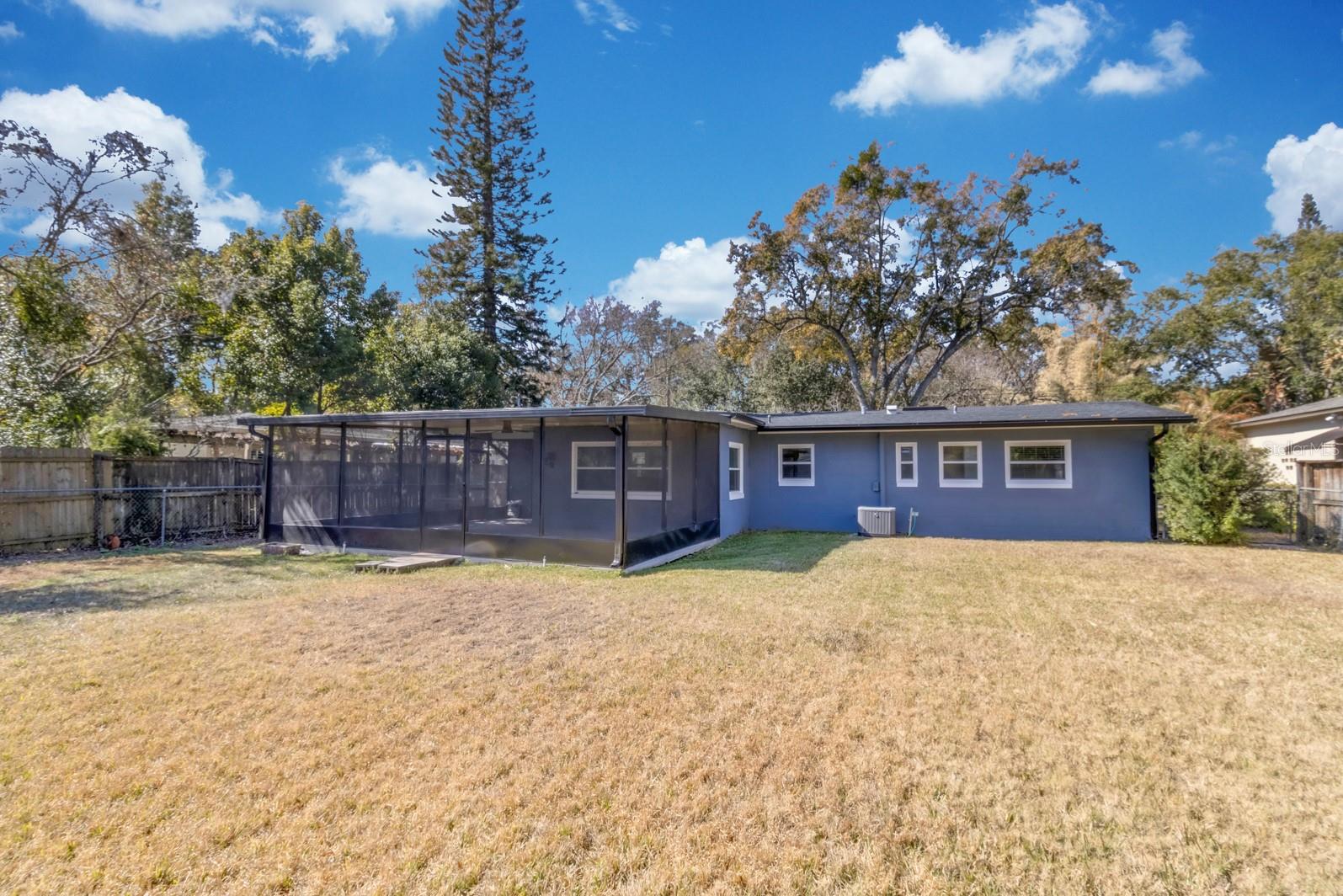 515 ALTALOMA Ave ORLANDO, FL 32803