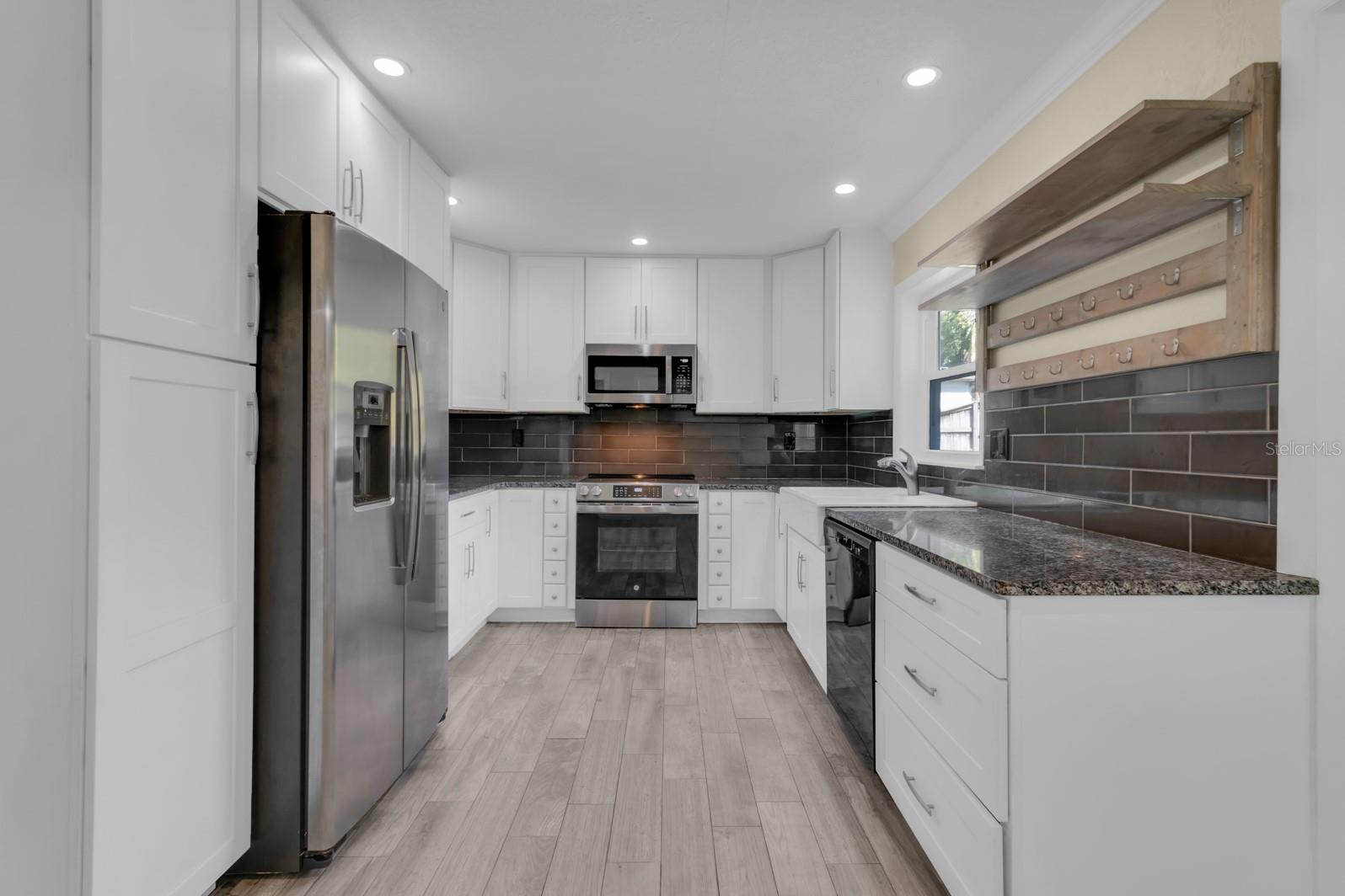 515 ALTALOMA Ave ORLANDO, FL 32803