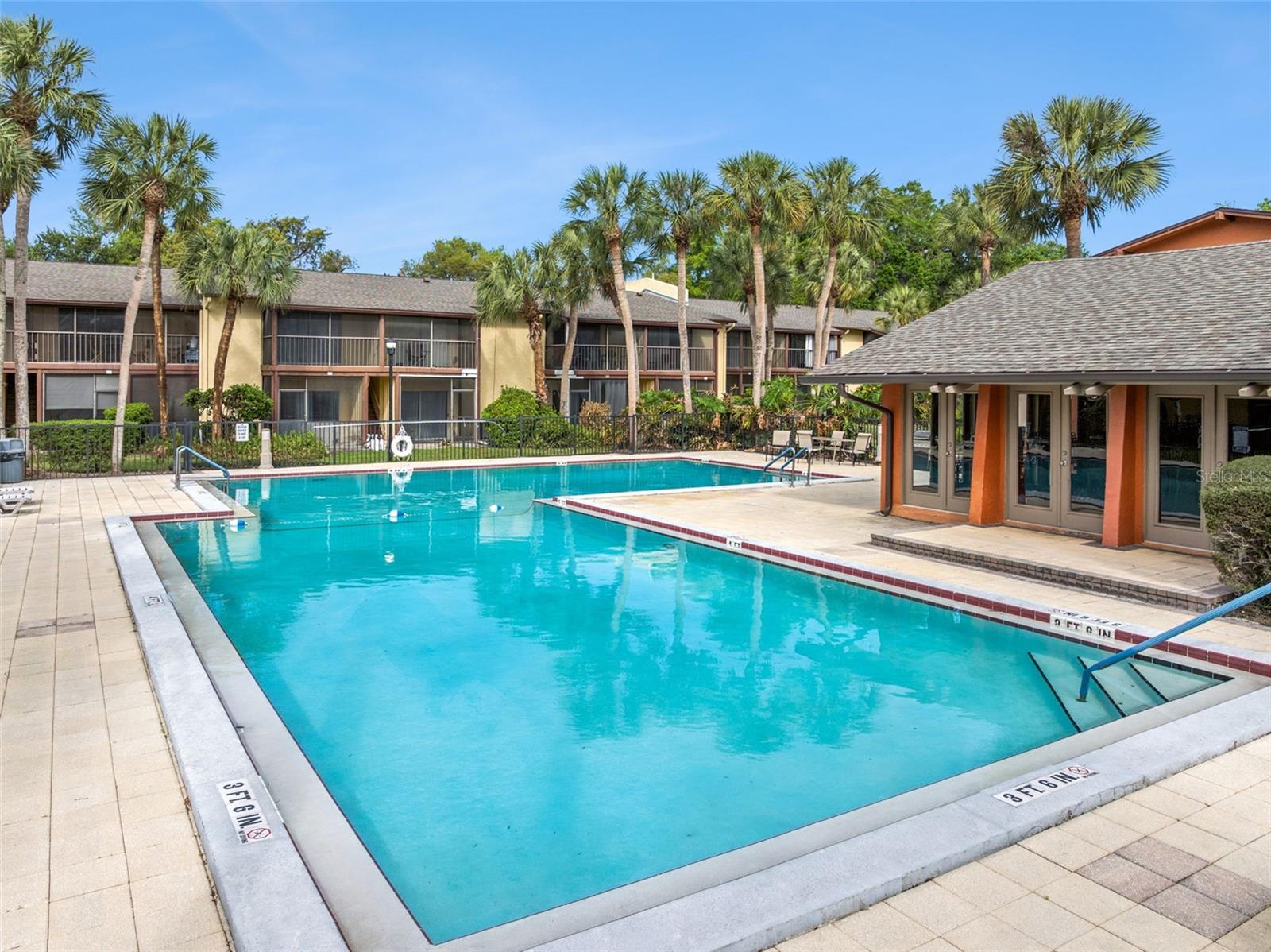 754 E MICHIGAN St #185 ORLANDO, FL 32806