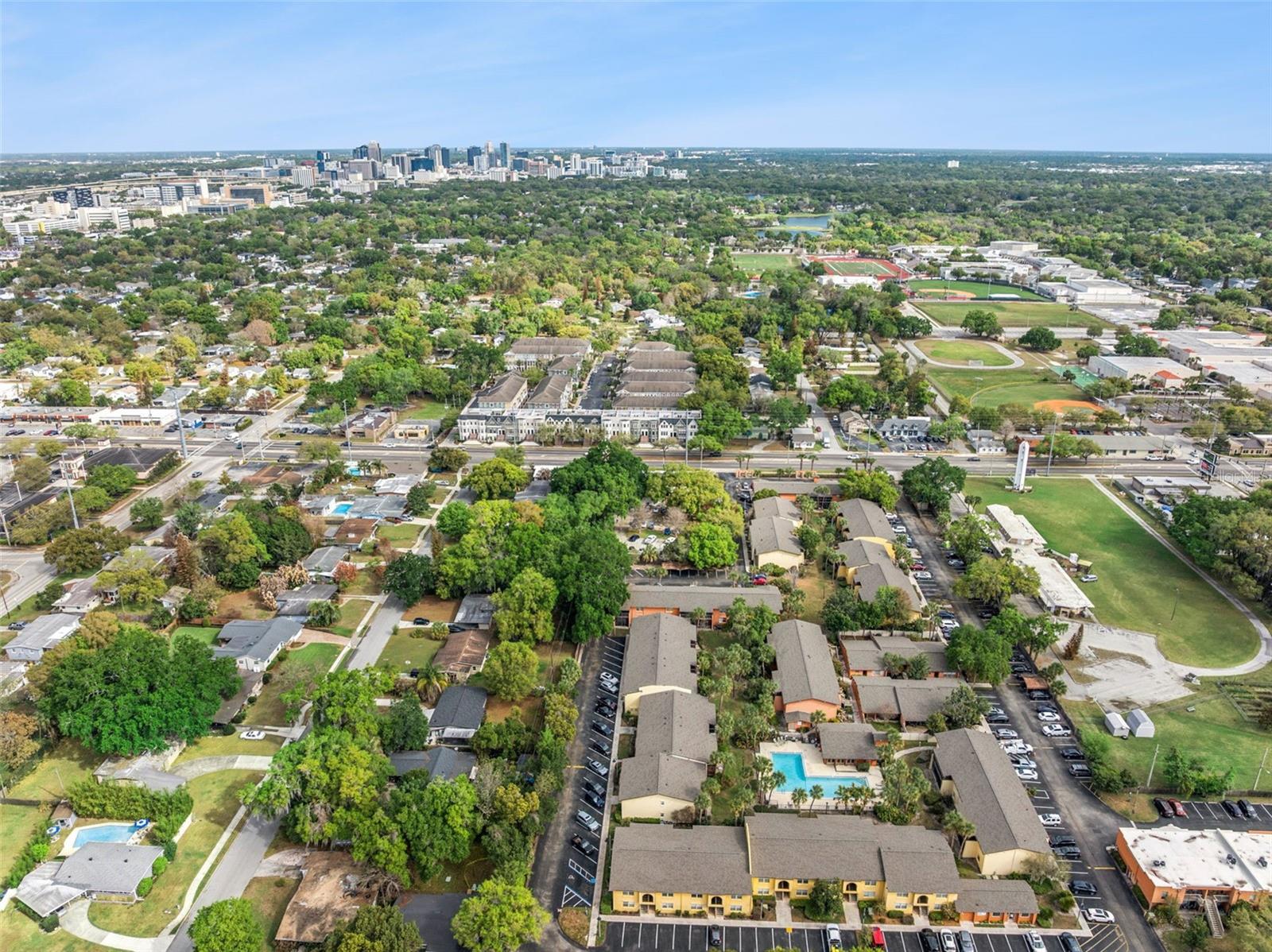 754 E MICHIGAN St #185 ORLANDO, FL 32806