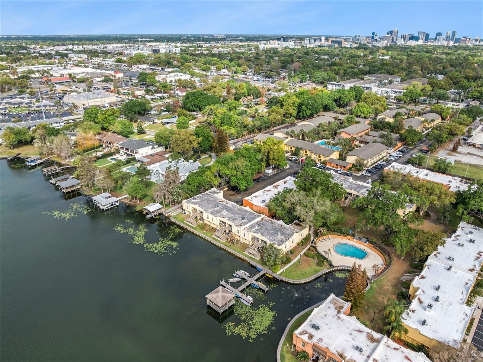 754 E MICHIGAN St #185 ORLANDO, FL 32806