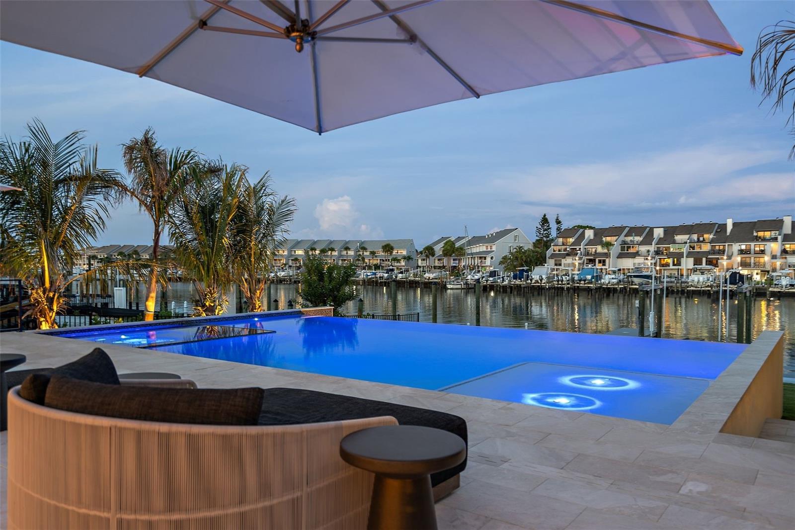 501 BARCELONA Dr TIERRA VERDE, FL 33715