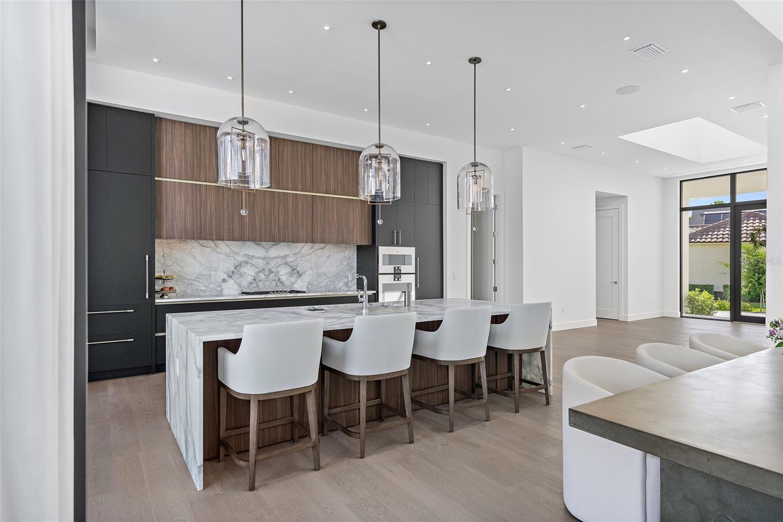 501 BARCELONA Dr TIERRA VERDE, FL 33715