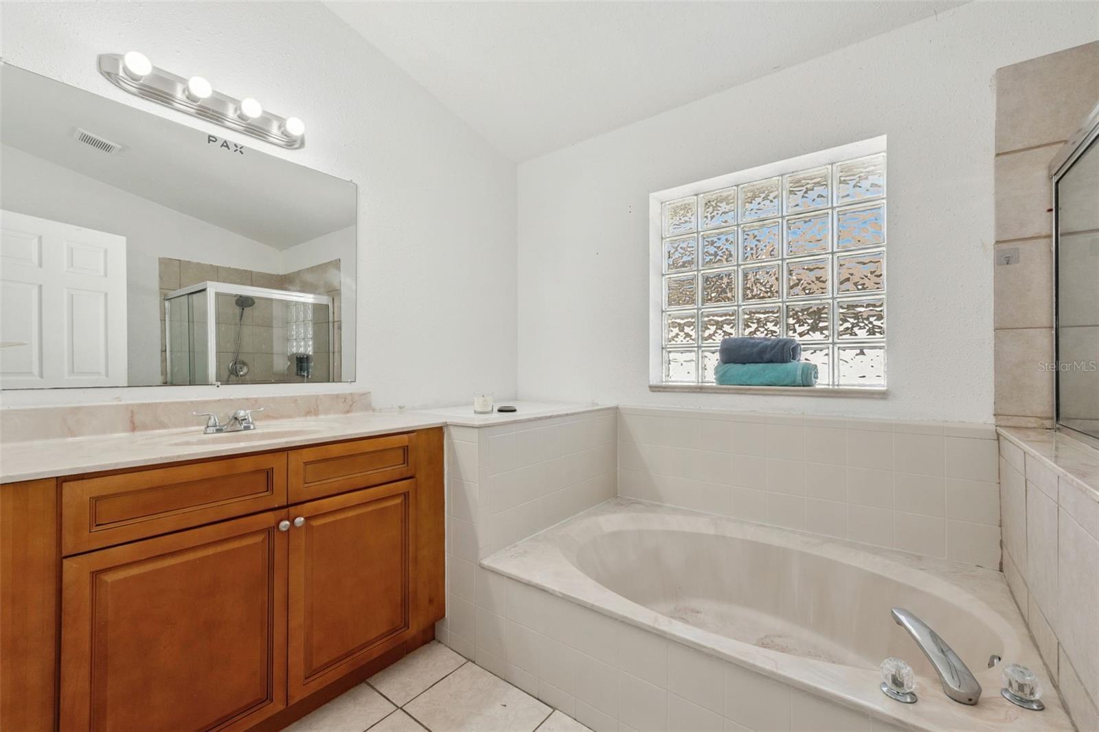 2201 CHAPPELL Ct KISSIMMEE, FL 34746