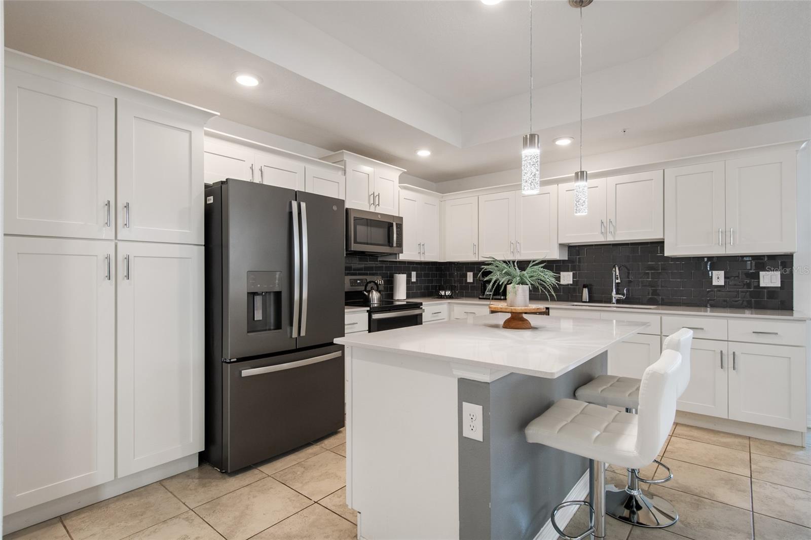 3191 PARADOX Cir #108 KISSIMMEE, FL 34746