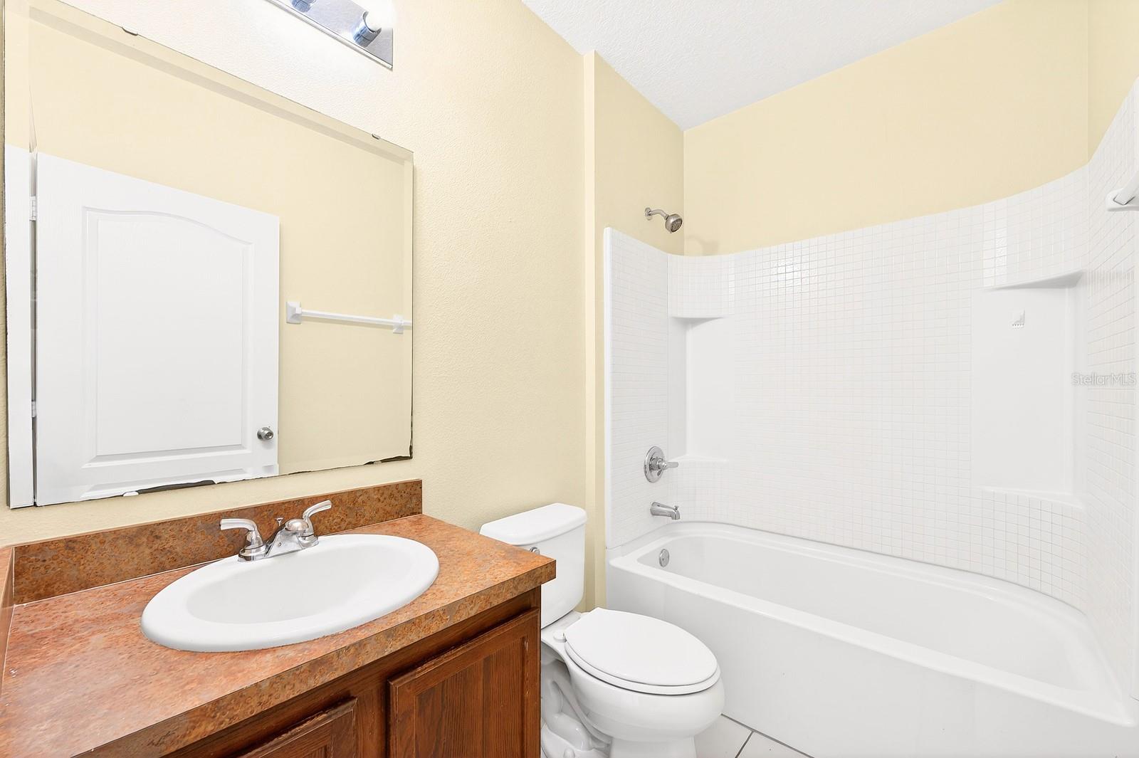 3210 QUEEN ALEXANDRIA Dr KISSIMMEE, FL 34744