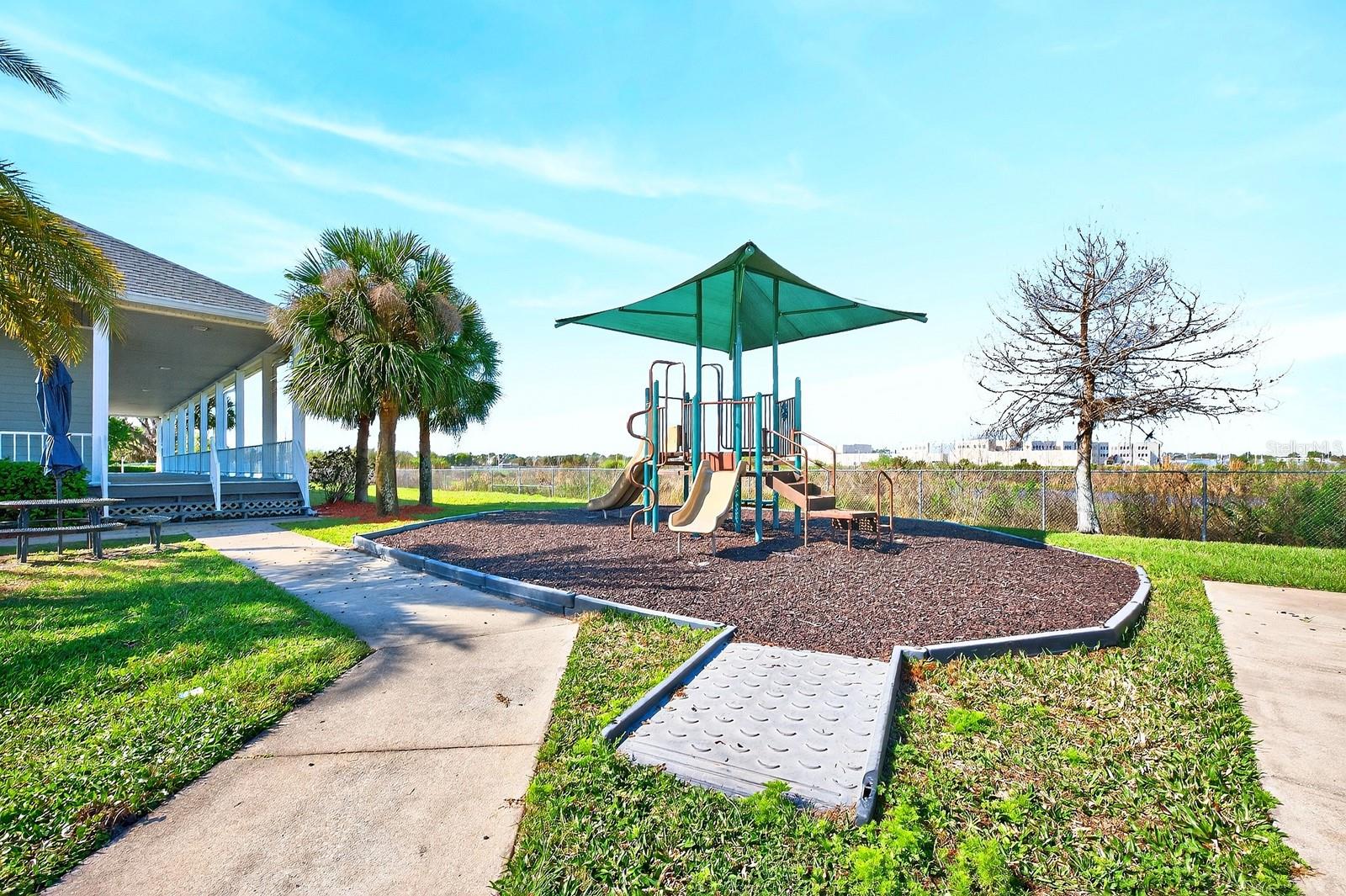 3210 QUEEN ALEXANDRIA Dr KISSIMMEE, FL 34744