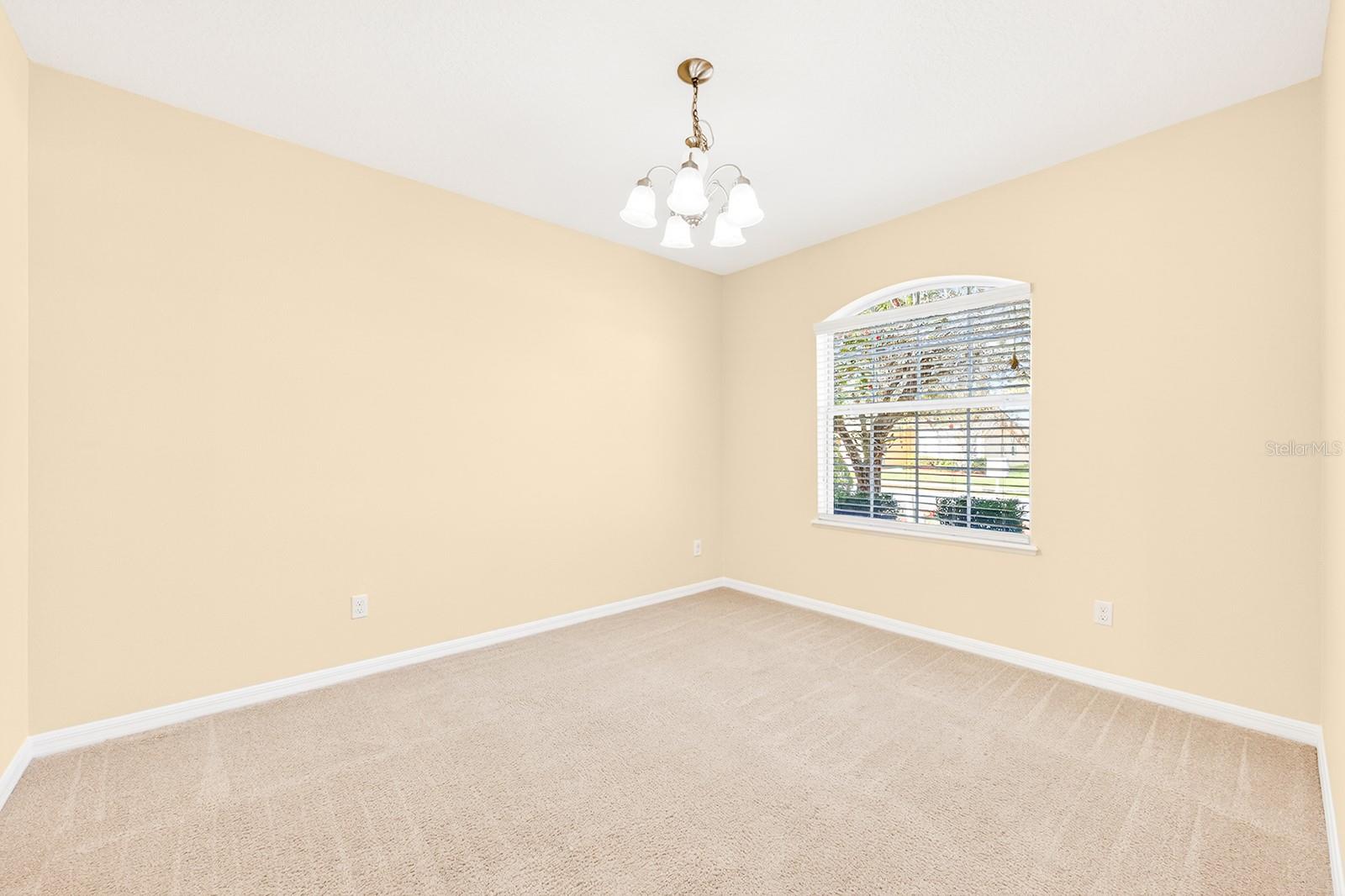 3210 QUEEN ALEXANDRIA Dr KISSIMMEE, FL 34744