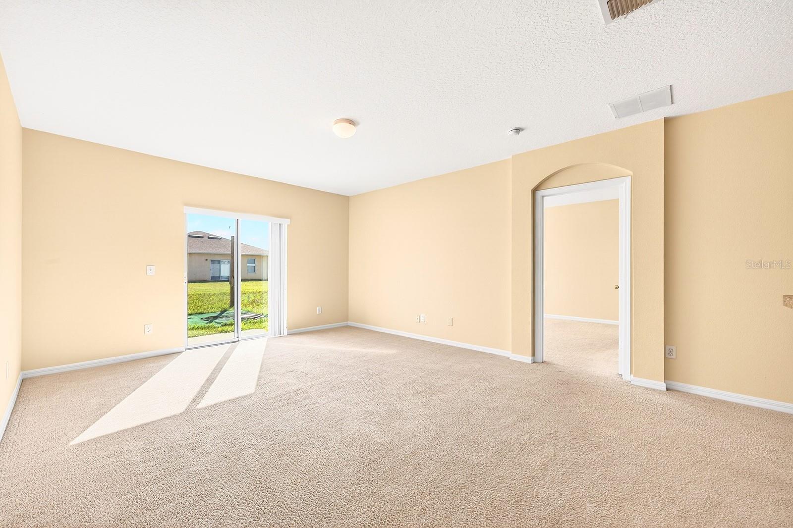 3210 QUEEN ALEXANDRIA Dr KISSIMMEE, FL 34744