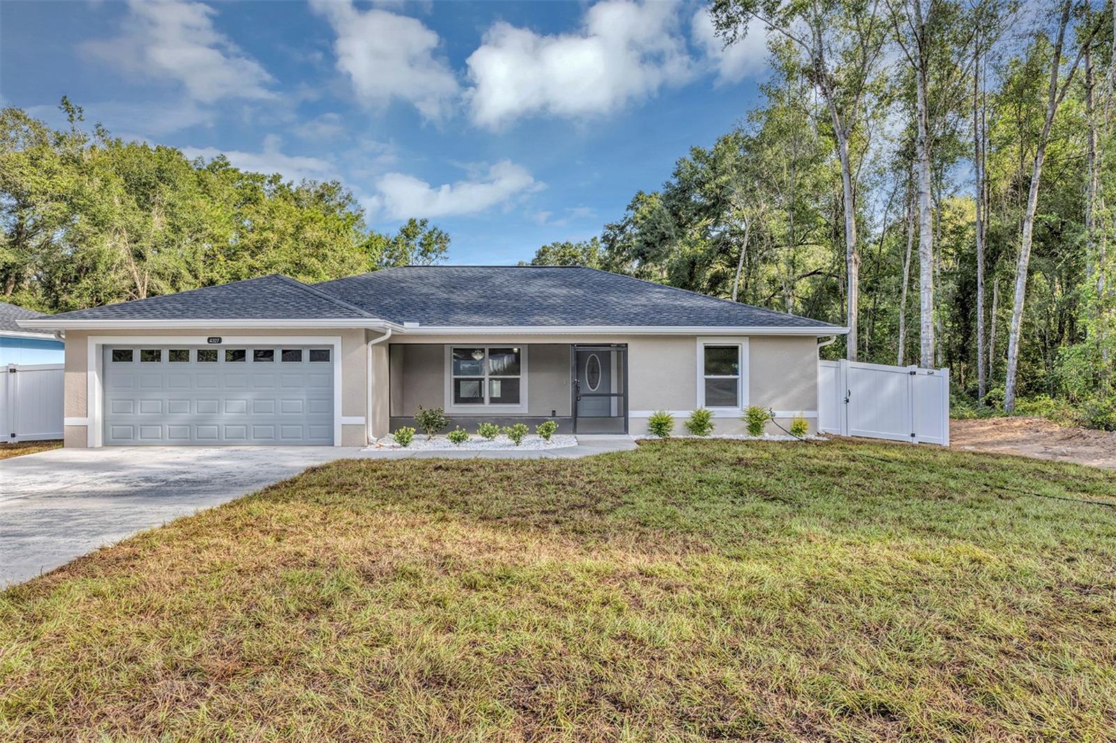 4327 SE 131ST Ln BELLEVIEW, FL 34420