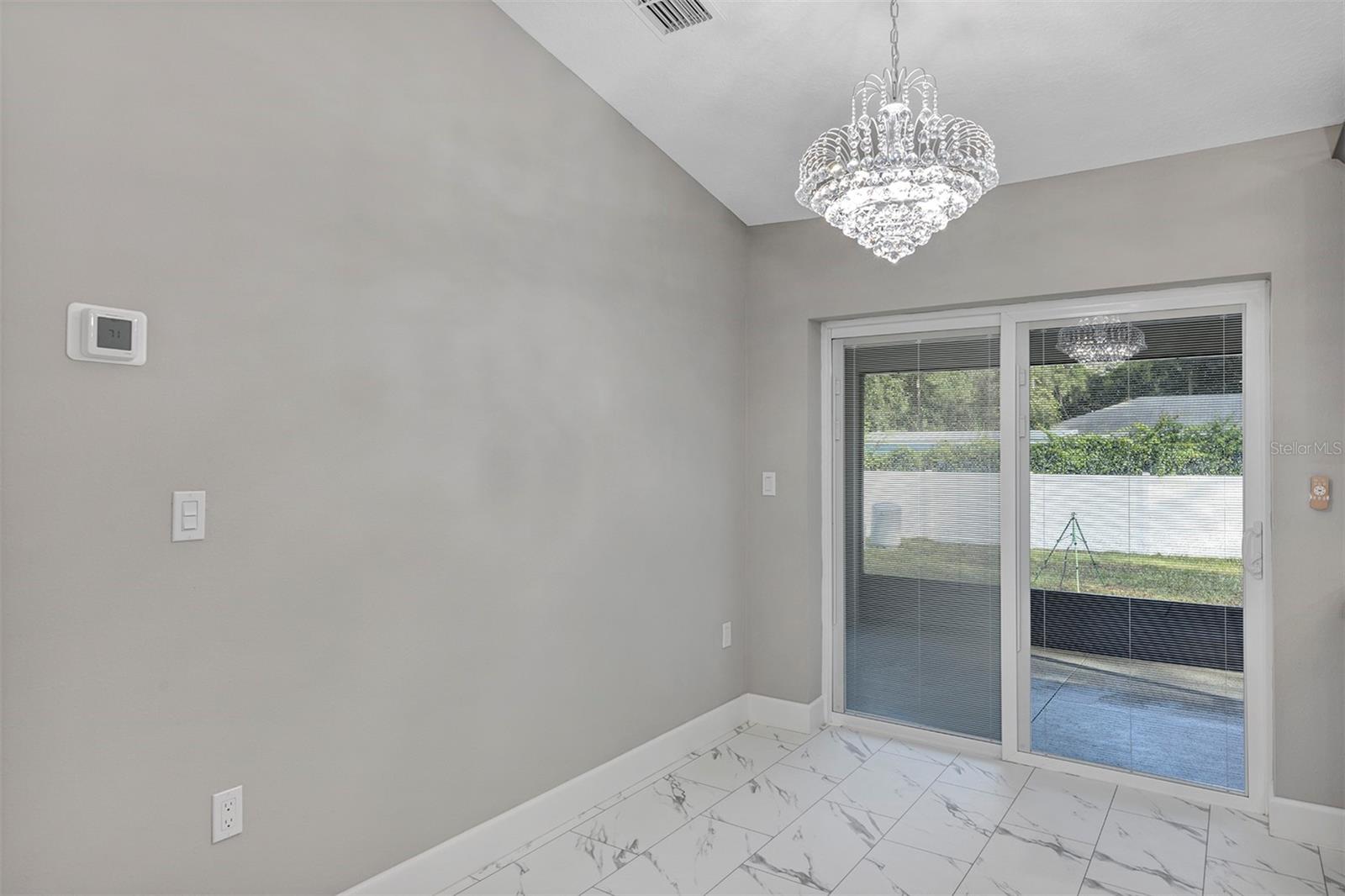 4327 SE 131ST Ln BELLEVIEW, FL 34420