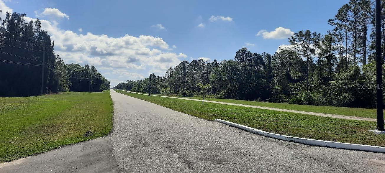 22 LANTANA Dr INDIAN LAKE ESTATES, FL 33855