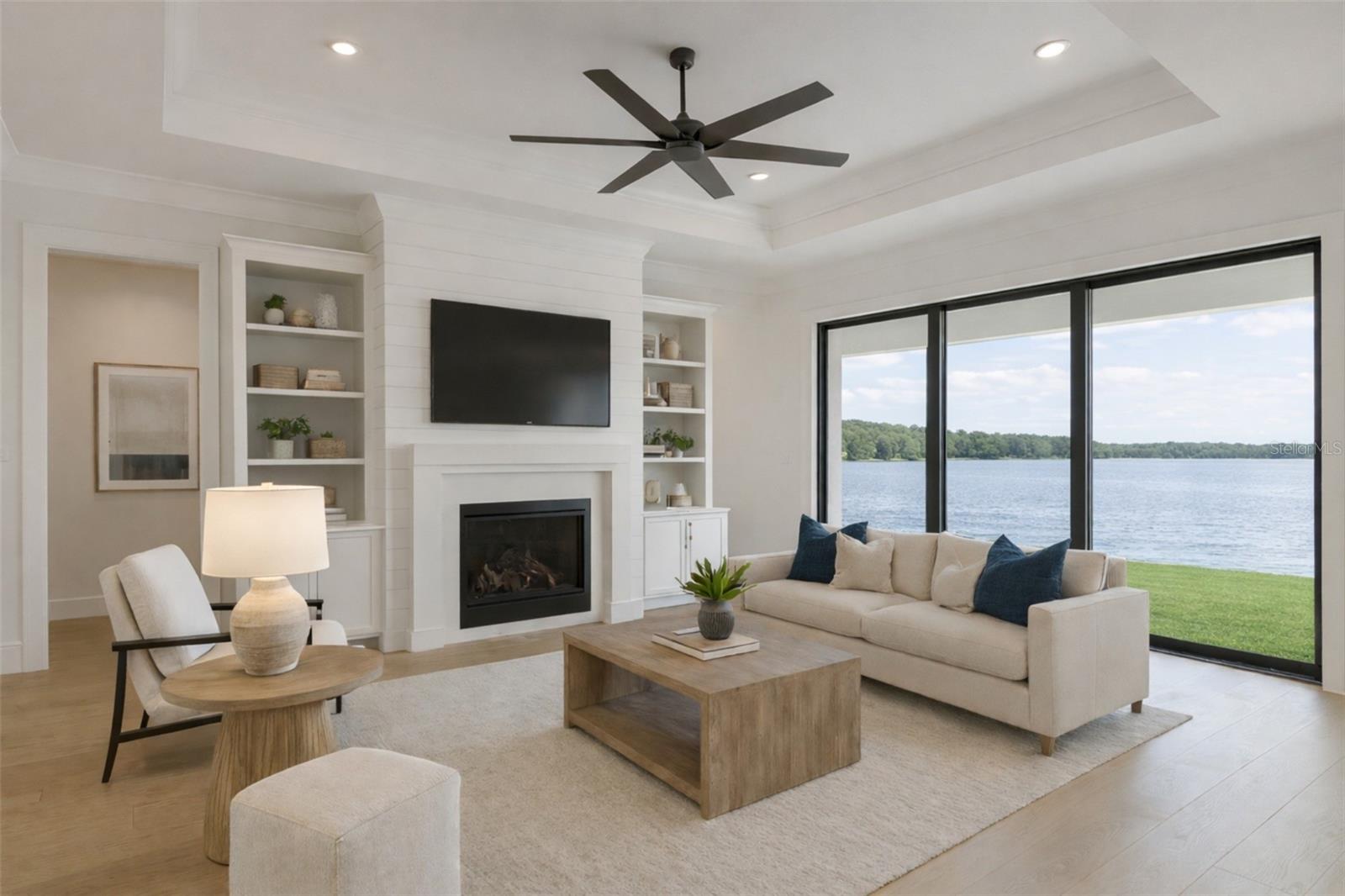 6043 Byu GRANDE Blvd ST PETERSBURG, FL 33703